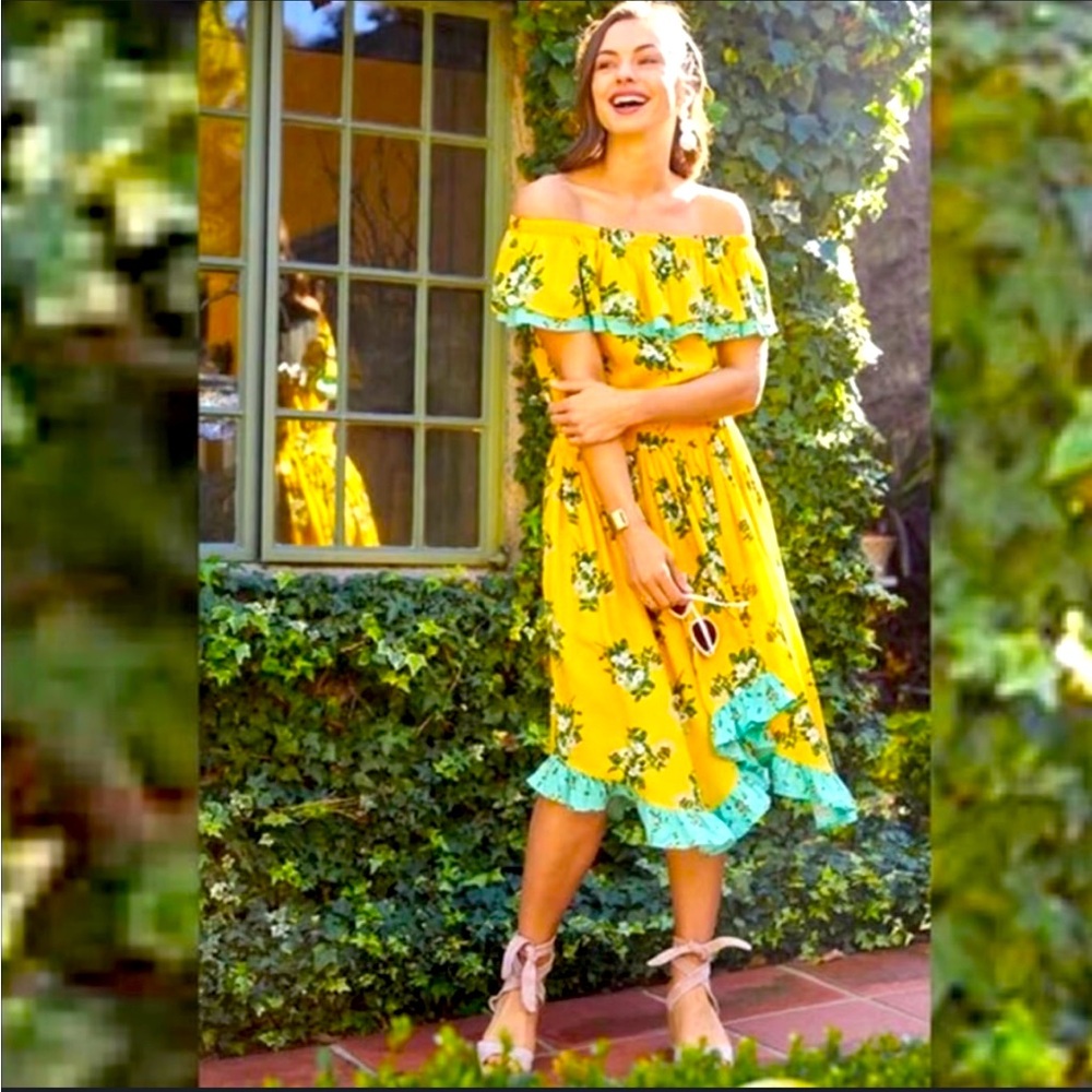Matilda Jane Paisley Midi Dress. Off shoulder with Pockets